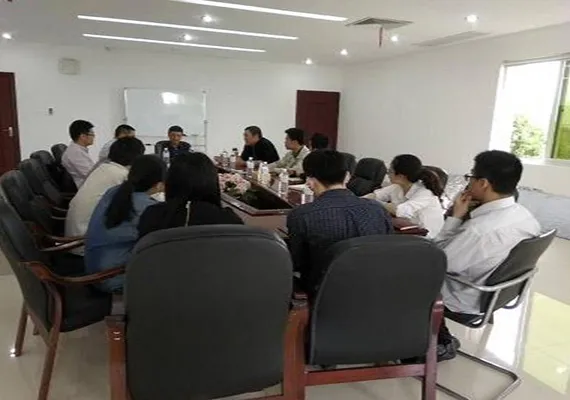 Vietnamese Friends Came to Visit Supertech and Guided by a Visit